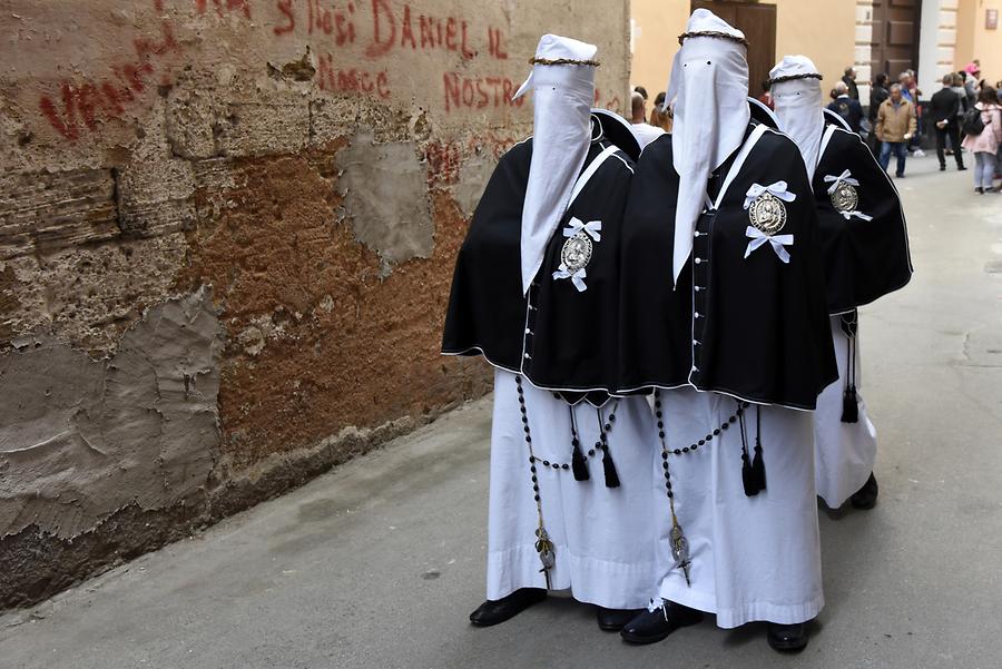Taranto - Good Friday Church Parade