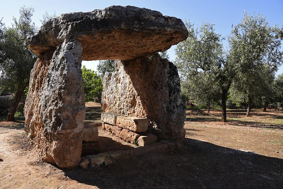 Dolmen di Montalbano