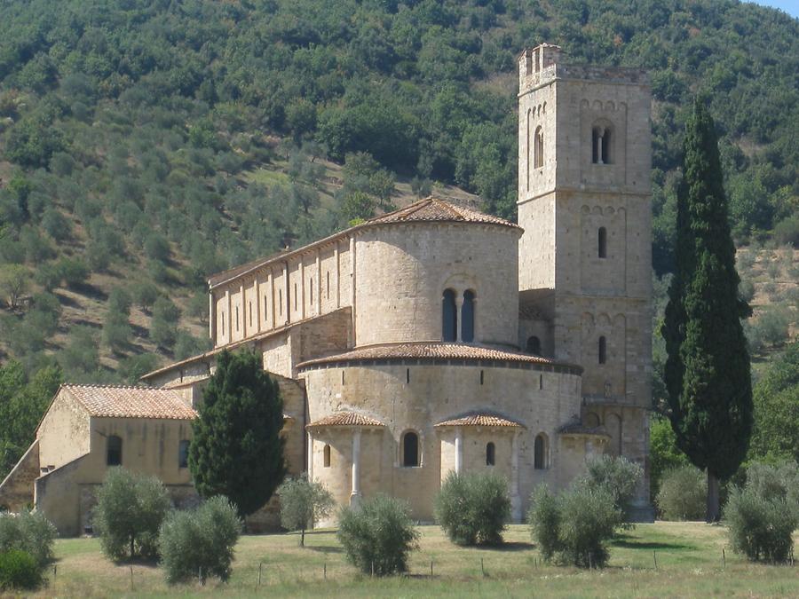 Castelnuovo dell'Abate - Abbey of Sant'Antimo