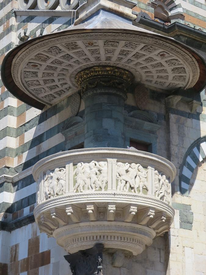 Prato - Cathedral; Pulpit