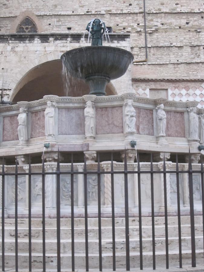 Perugia - Fontana Maggiore