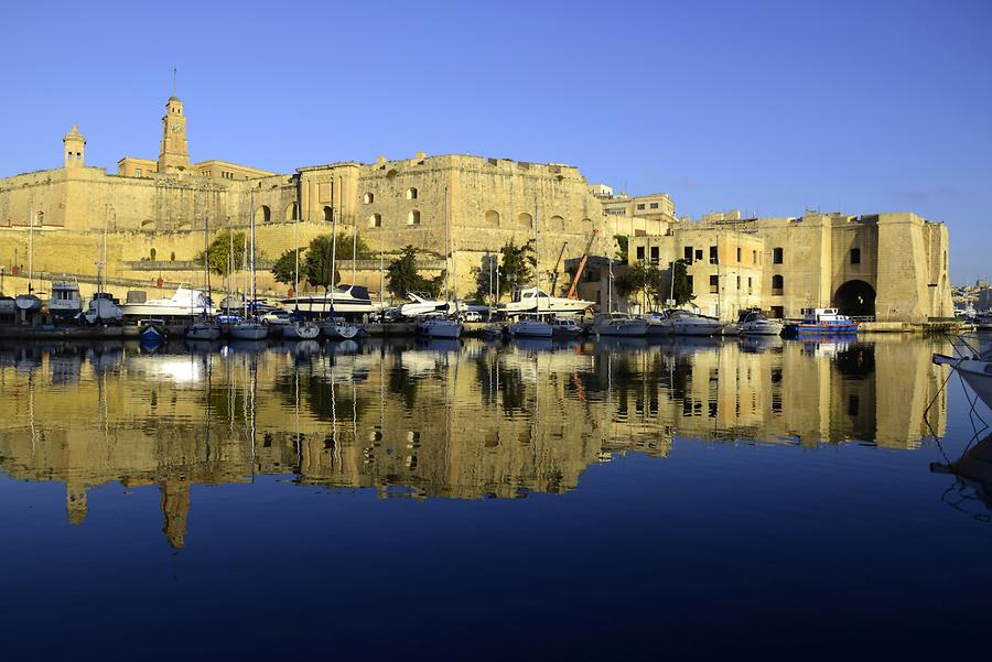 Senglea