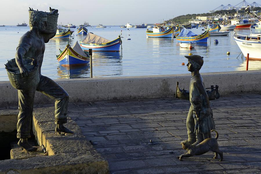 Marsaxlokk - Harbour; Luzzus