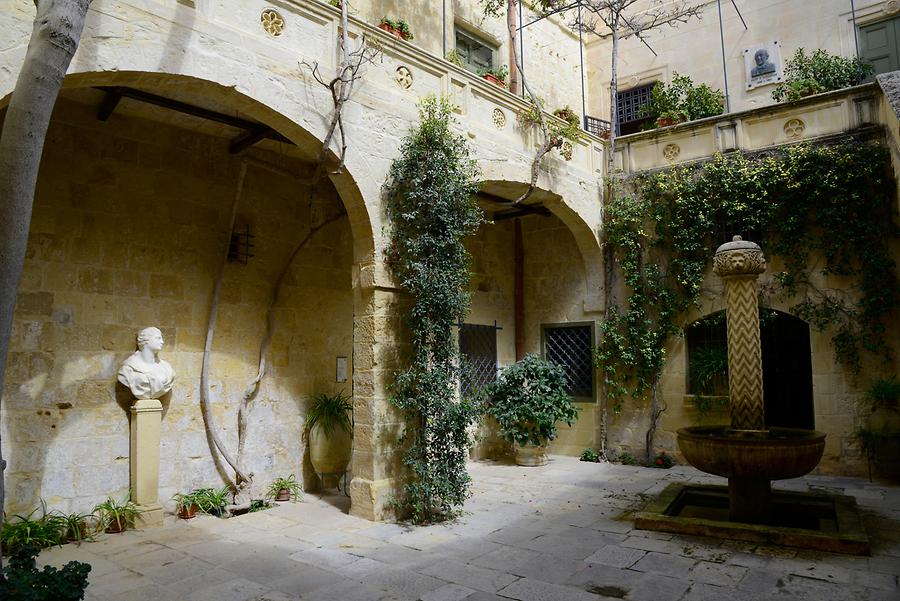 Mdina - Vilhena Palace