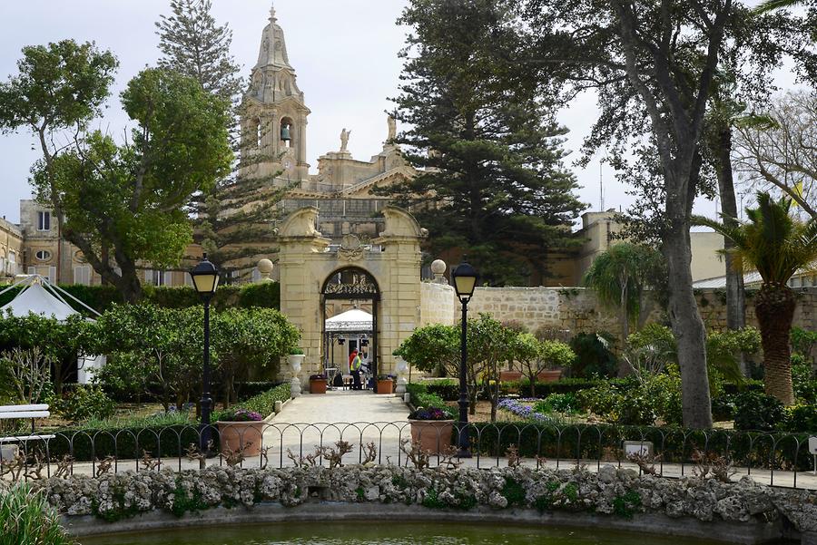 Naxxar - Palazzo Parisio; Garden