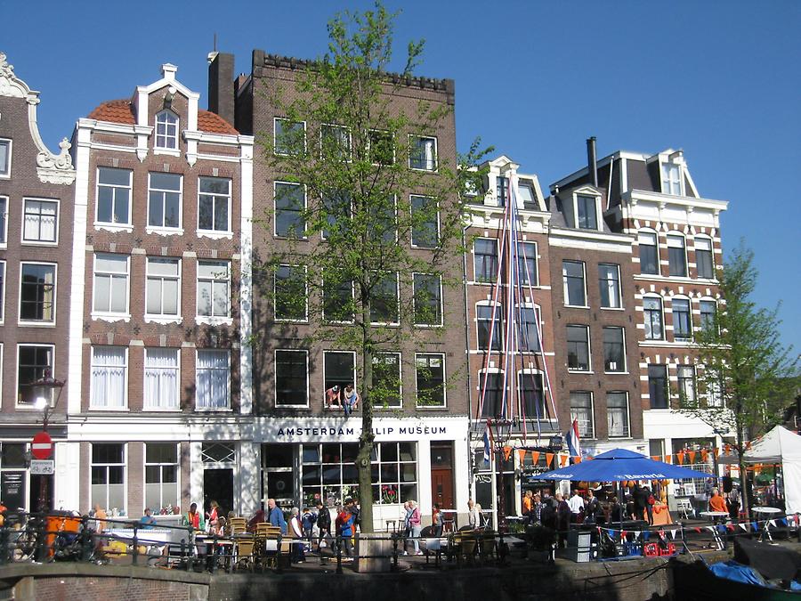 Amsterdam - Patrician Houses along a Gracht