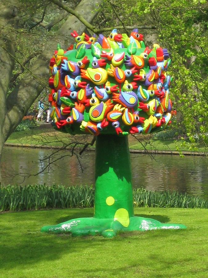 Keukenhof, modern sculpture