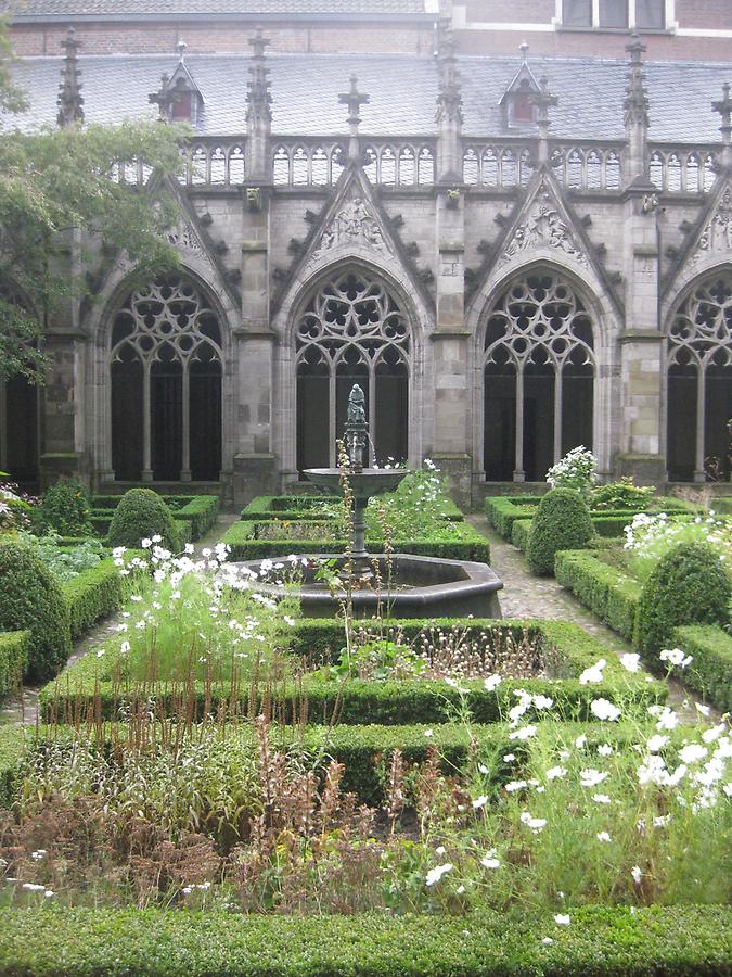 Utrecht - Cathedral, Cloister