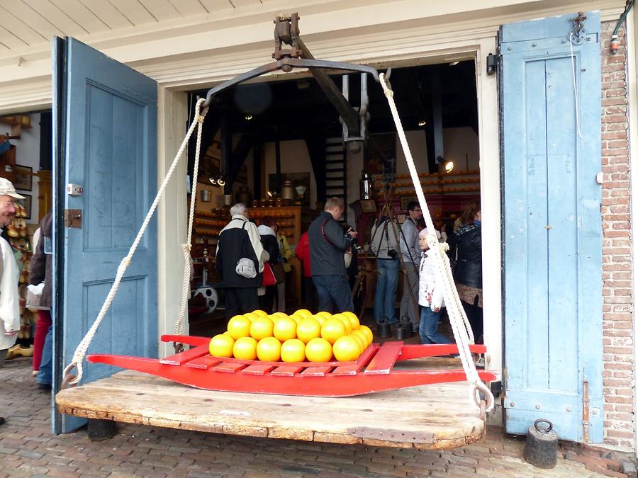 Edam - Weigh House for Cheese