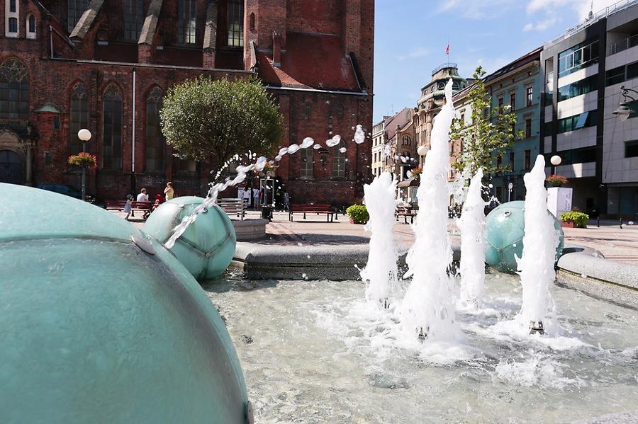 Football Fountain