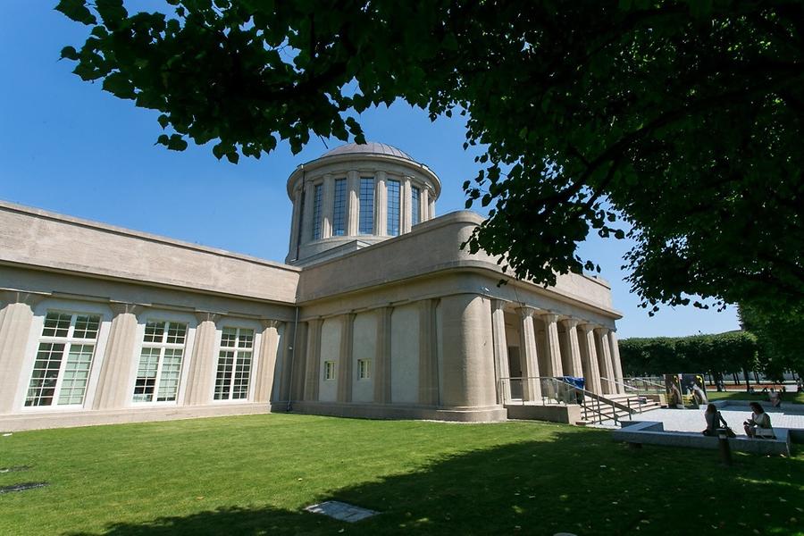 Four Domes Pavilion