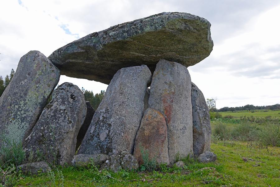 Castelo de Vide - Dolmen of Sobral