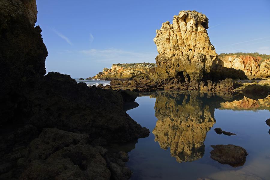 Praia dos Arrifes