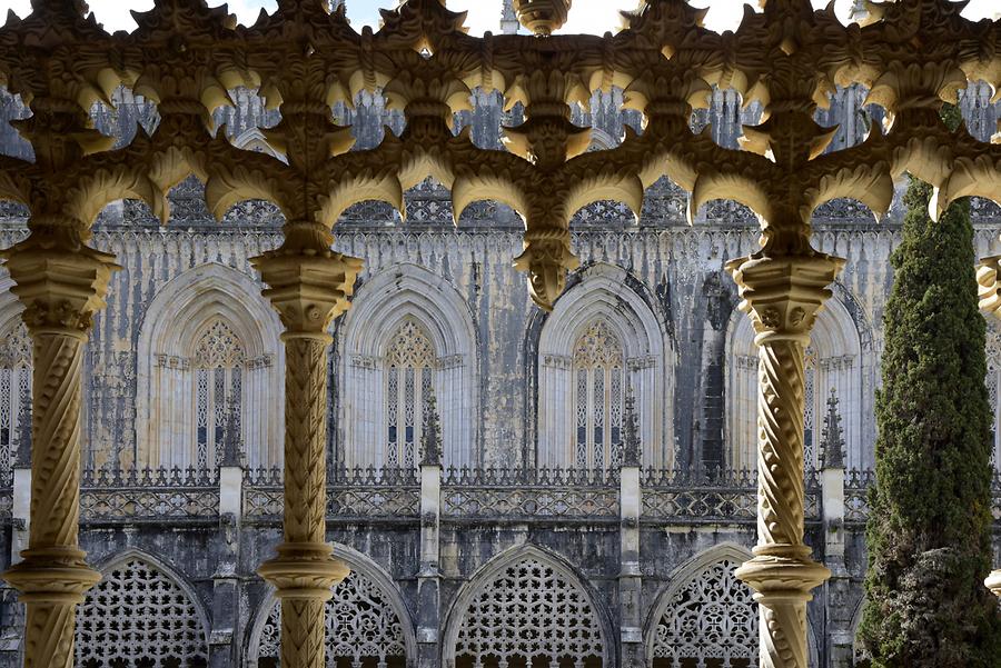 Batalha - Batalha Monastery; Cloister