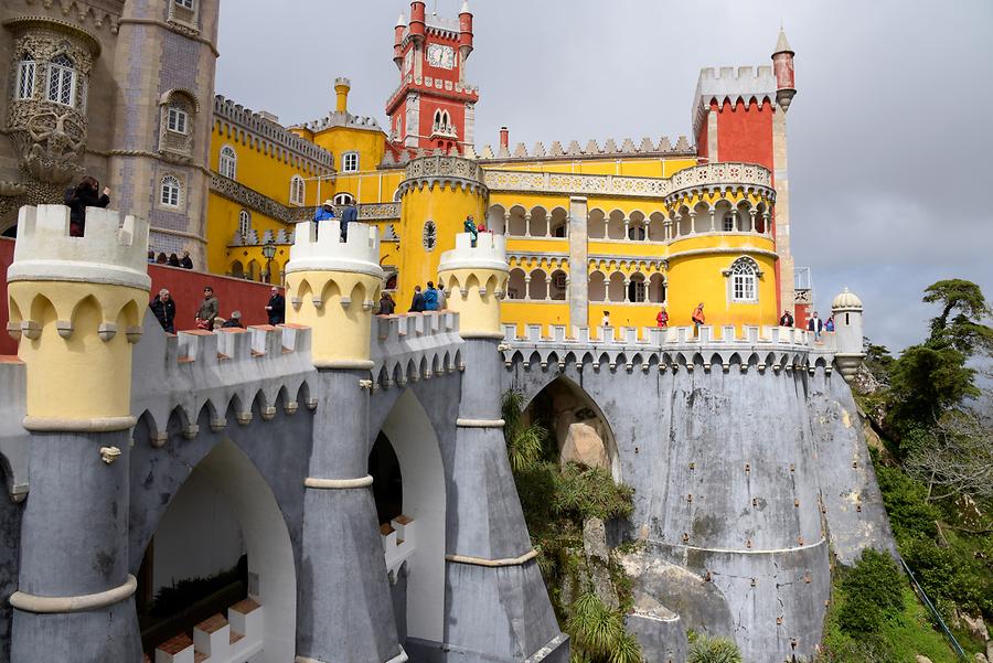 São Pedro de Penaferrim - Pena Palace