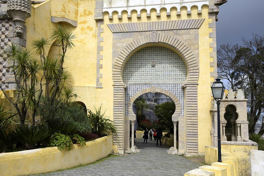 São Pedro de Penaferrim - Pena Palace