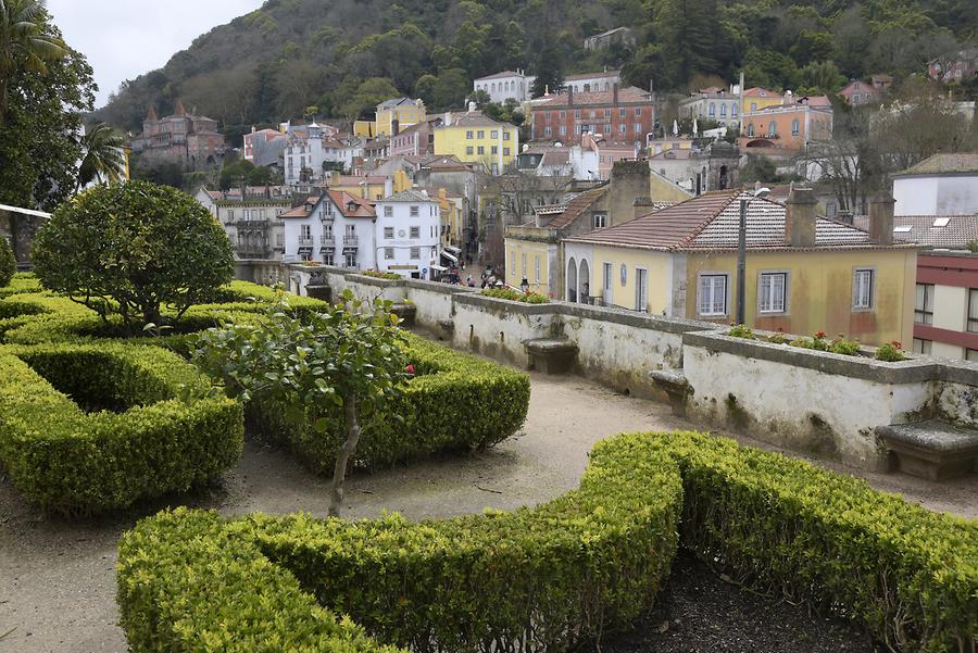 Sintra - Sintra National Palace; Garden