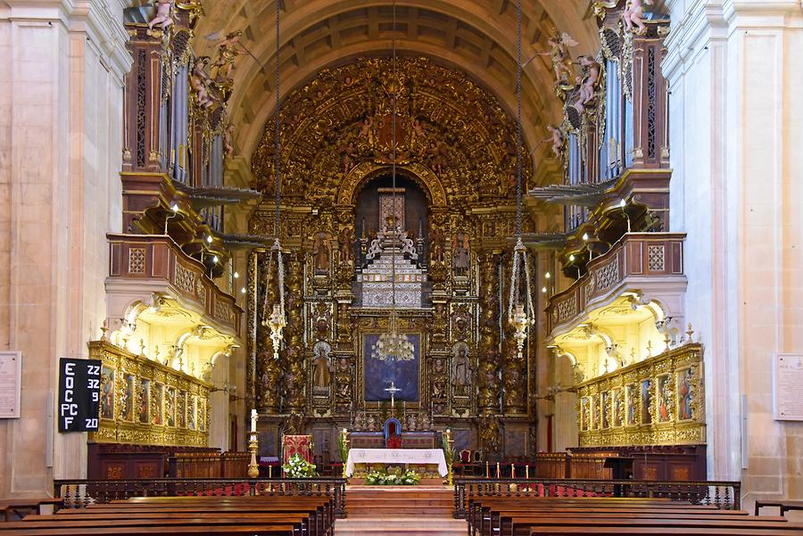 Coimbra - New Cathedral; Inside