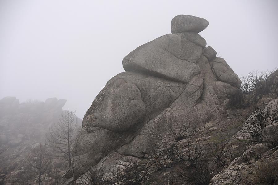 Drive up to Mountain Torre - Granite Rocks