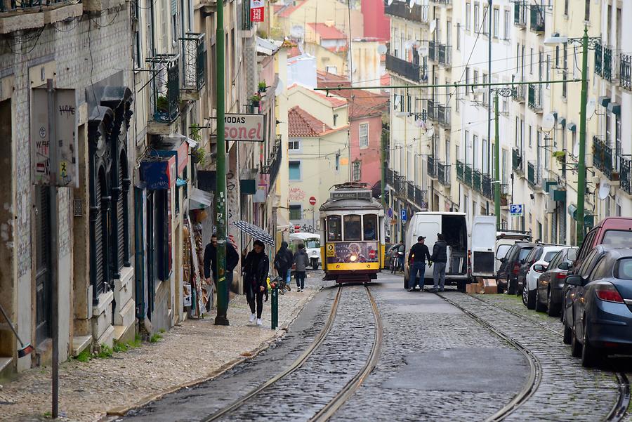 Alfama - Tramway