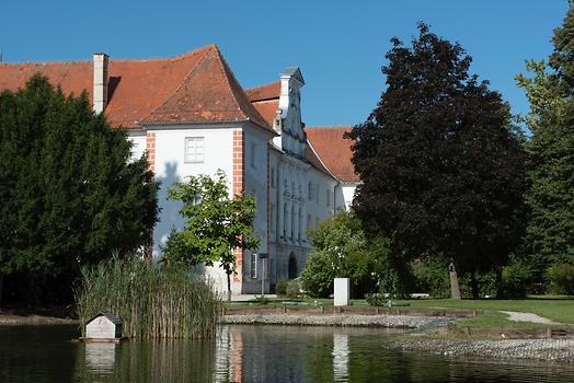 Schloss Murska Sobota. Das Schloss Murska Sobota ist Sitz des Regionalmuseums sowie beliebter Veranstaltungsort