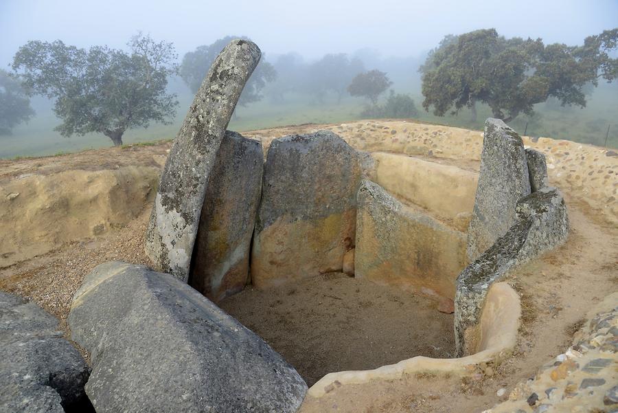 Dolmen de Lácara