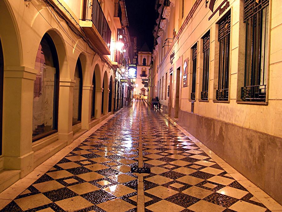 Ronda at night