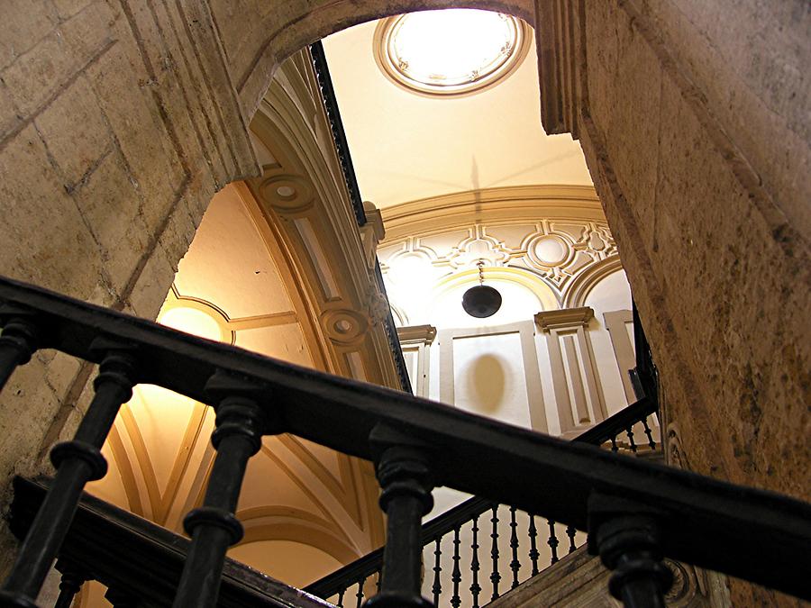 Seville following Carmen&#39;s footsteps - former tobacco factory is now part of university