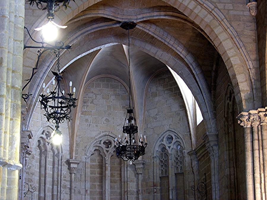 Ubeda - Church of St. Paul Apse in the Aisle