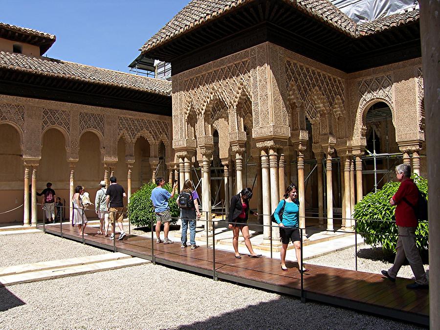 Granada – Alhambra: Nasrid Palace