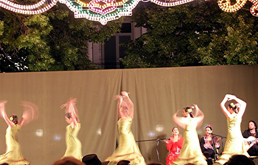 Granada – Flamenco on the Bip Rambla Square