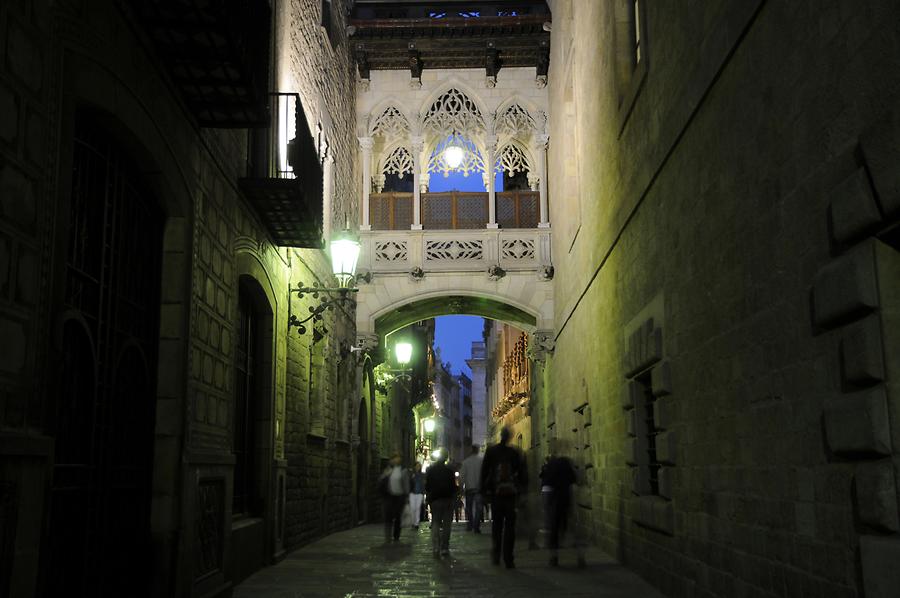 Evening Stroll - Calle del Bisbe