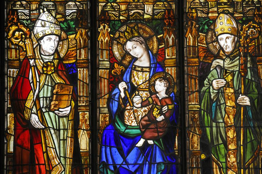 Santa Maria del Pi - Stained-Glass Window