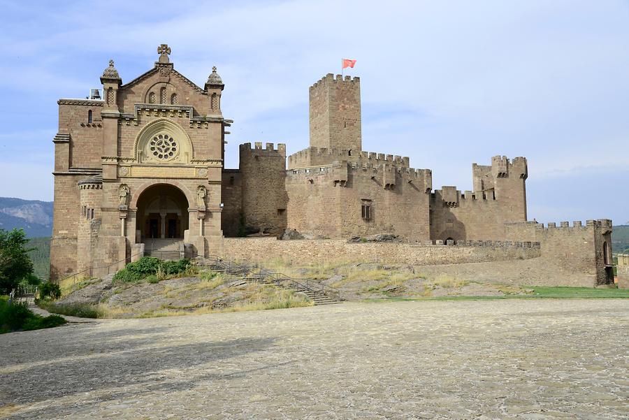 Rock Castle Javier