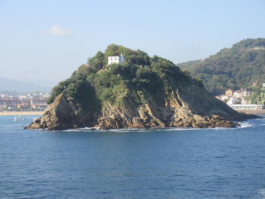 San Sebastian - Santa Clara Island