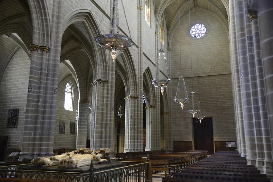 Alabaster Coffin Cathedral Pamplona