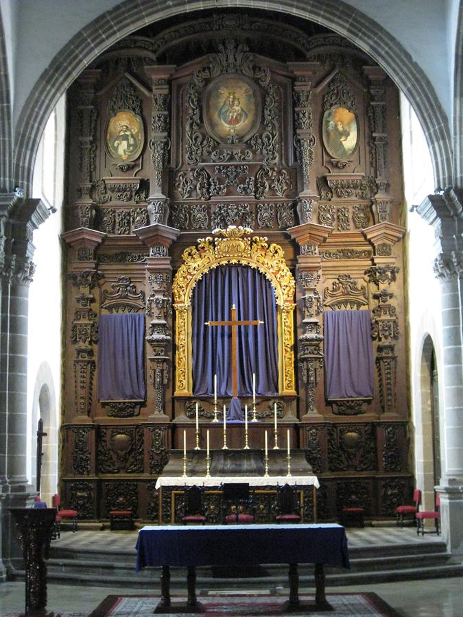 La Orotava - Plaza de la Constitucion - San Augustin - Altar