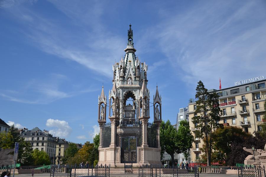 Geneva - Quai du Montblant; Brunswick Monument