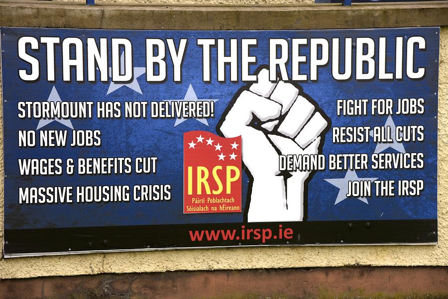 Derry - Bogside Area; Murals