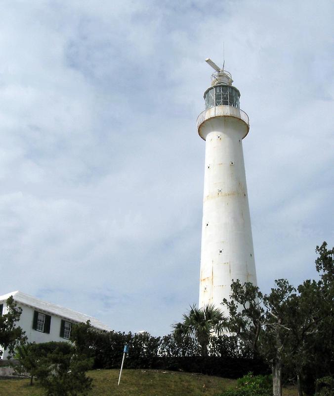 Gibbs Hill Lighthouse