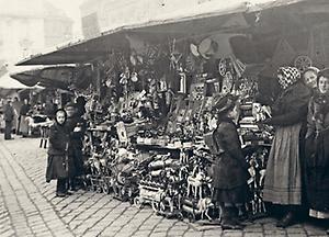 Marktstand mit Kinderspielzeug, Wien