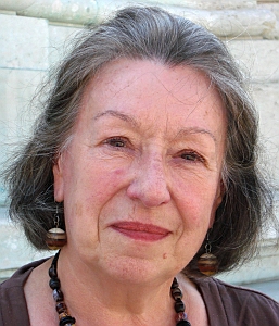 Dr. Isabella Ackerl