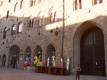 Volterra, Piazza dei Priori - Main Square, Photo: T. Högg