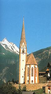 Die Wallfahrtskirche St. Vinzenz zählt zu den ältesten und stilreinsten gotischen Kirchen Kärntens. Außergewöhnlich ist das steinerne 13 Meter hohe Sakramentshaus (Grabmal des hl. Briccius).