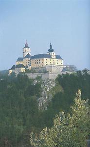 Burg Forchtenstein ist seit 1626 im Besitz der Fürsten Esterhazy.