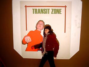 Depot 2004: Künstlerin Tanja Ostojic in der Transit Zone – (Foto: Martin Krusche)