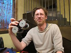 Beispiel: Künstler Niki Passath – (Foto: Martin Krusche)