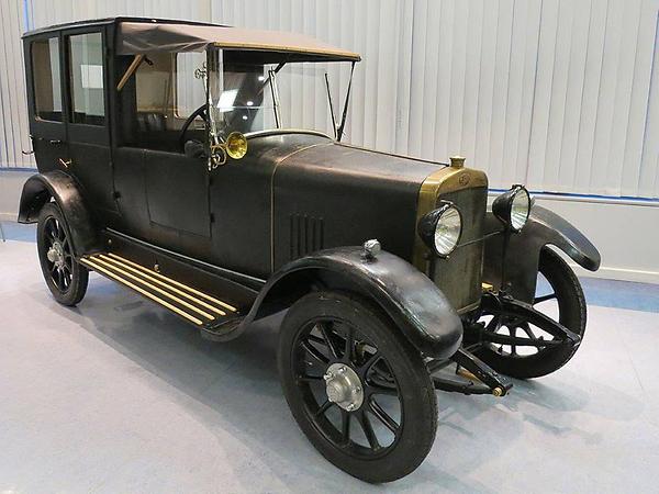 Foto: Verein zur Förderung der historischen Fahrzeuge der Österreichischen Automobilfabriken