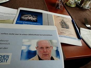 Das Projekt NID-Books von Hermann Maurer. (Foto: Martin Krusche)