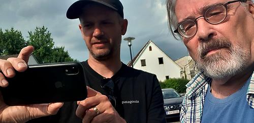 Sammler und Erzähler: Norbert Gall (links) und Martin Krusche. height=